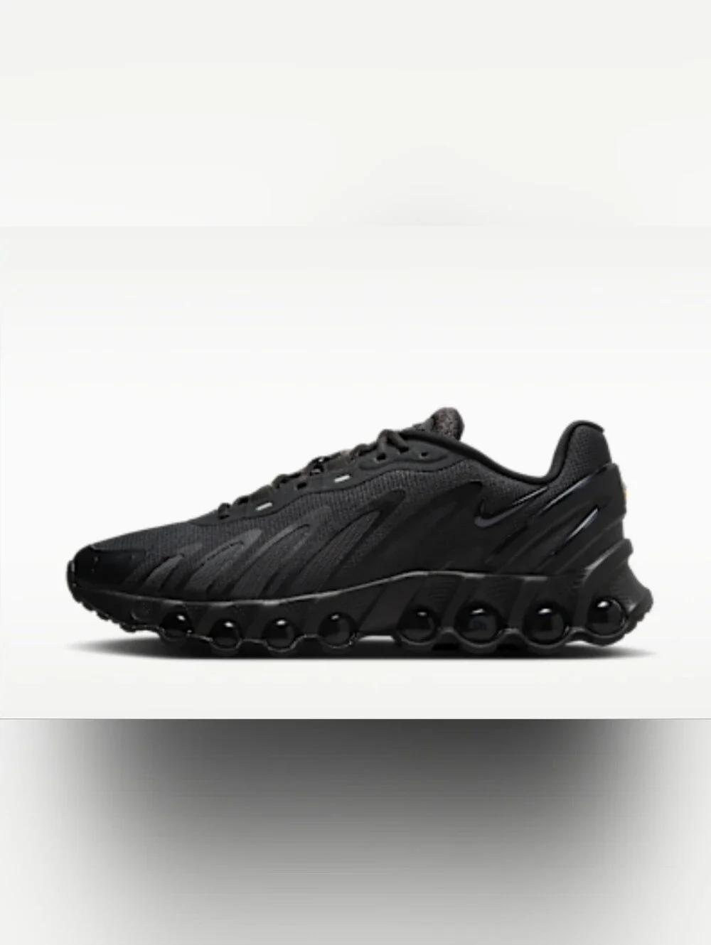 Sz 9.5 - 🆕️ Men's Nike Air Max Dn8 Black Low-Top Running Shoes $210